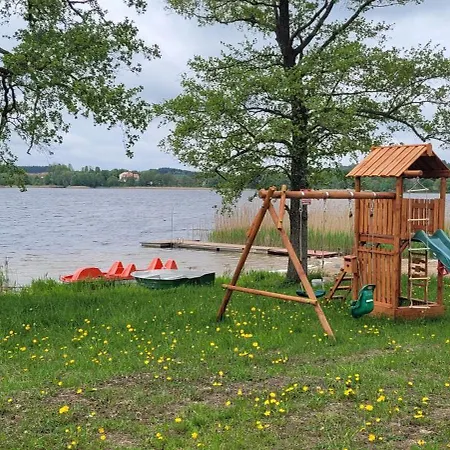 Nad Jeziorem Potoczek, Apartment Giże