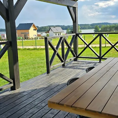 Nad Jeziorem Potoczek, * Giże